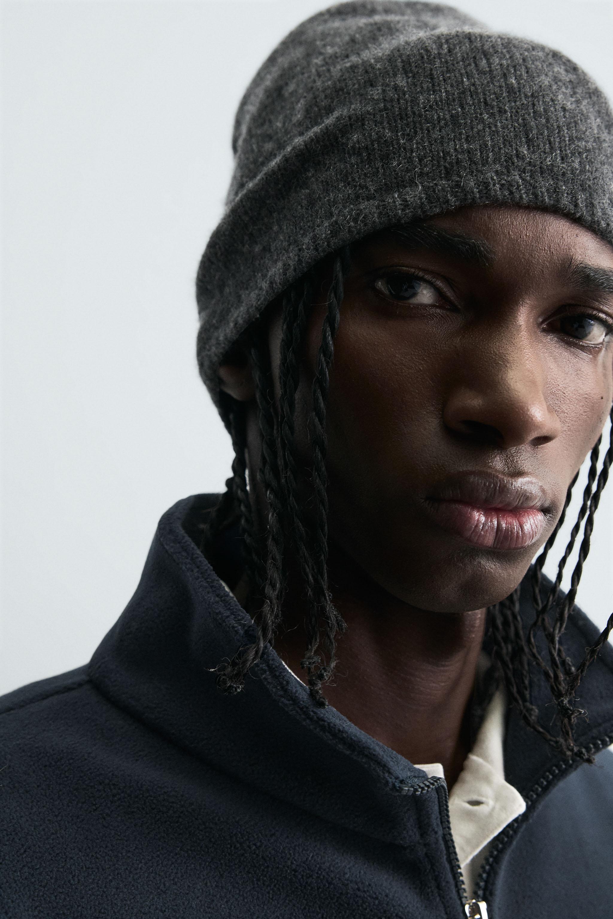 PULL KANGOUROU EFFET MOUTON BRODÉ